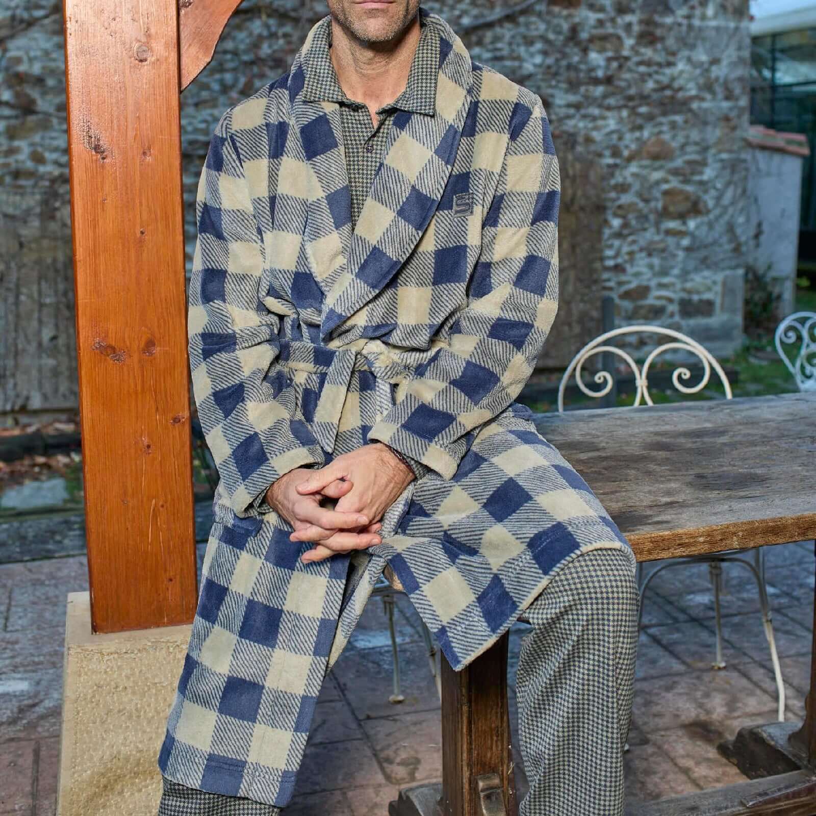 Bata de hombre Egatex 252615 corta