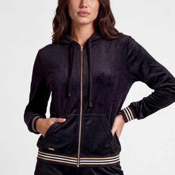 Conjunto de terciopelo sport Selmark P12953